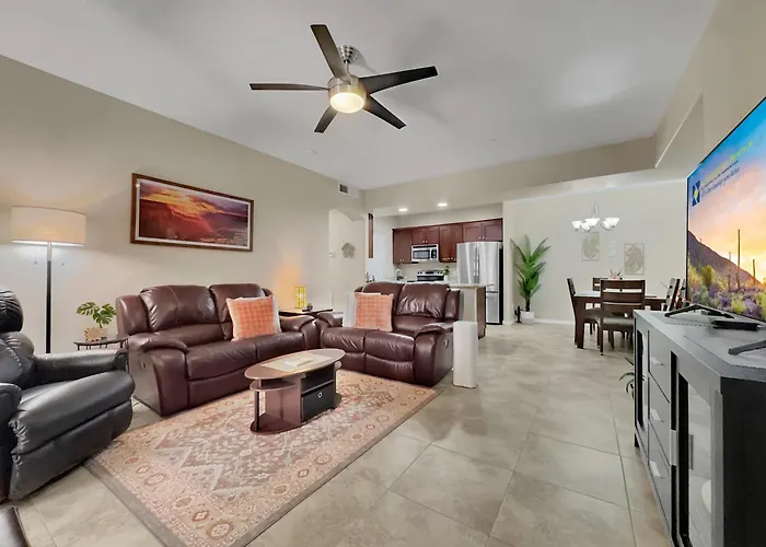 Ground Floor 2 Bdr With Garage! Heated Comm Pool! Mesa